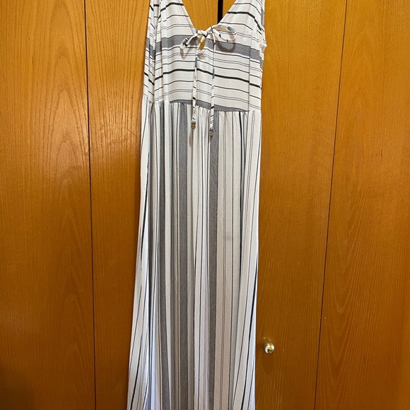 Roxy Love to Go Maxi Dress Cover Up Dress White with Strips Size M - Picture 2 of 11